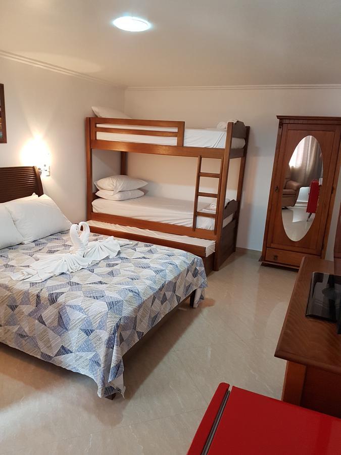Quarto Familiar Standard